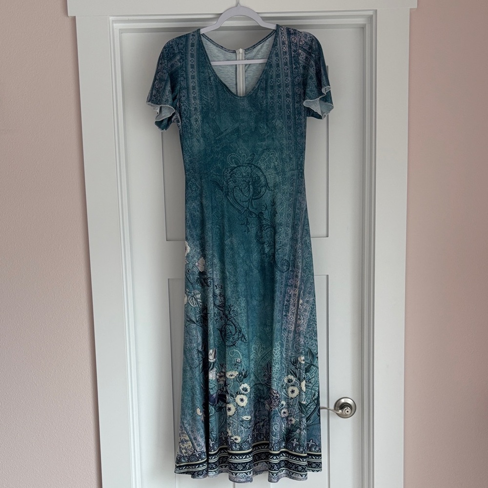 Chic Teal Floral Midi Dress